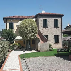 Giardino Di Ro Bed & Breakfast