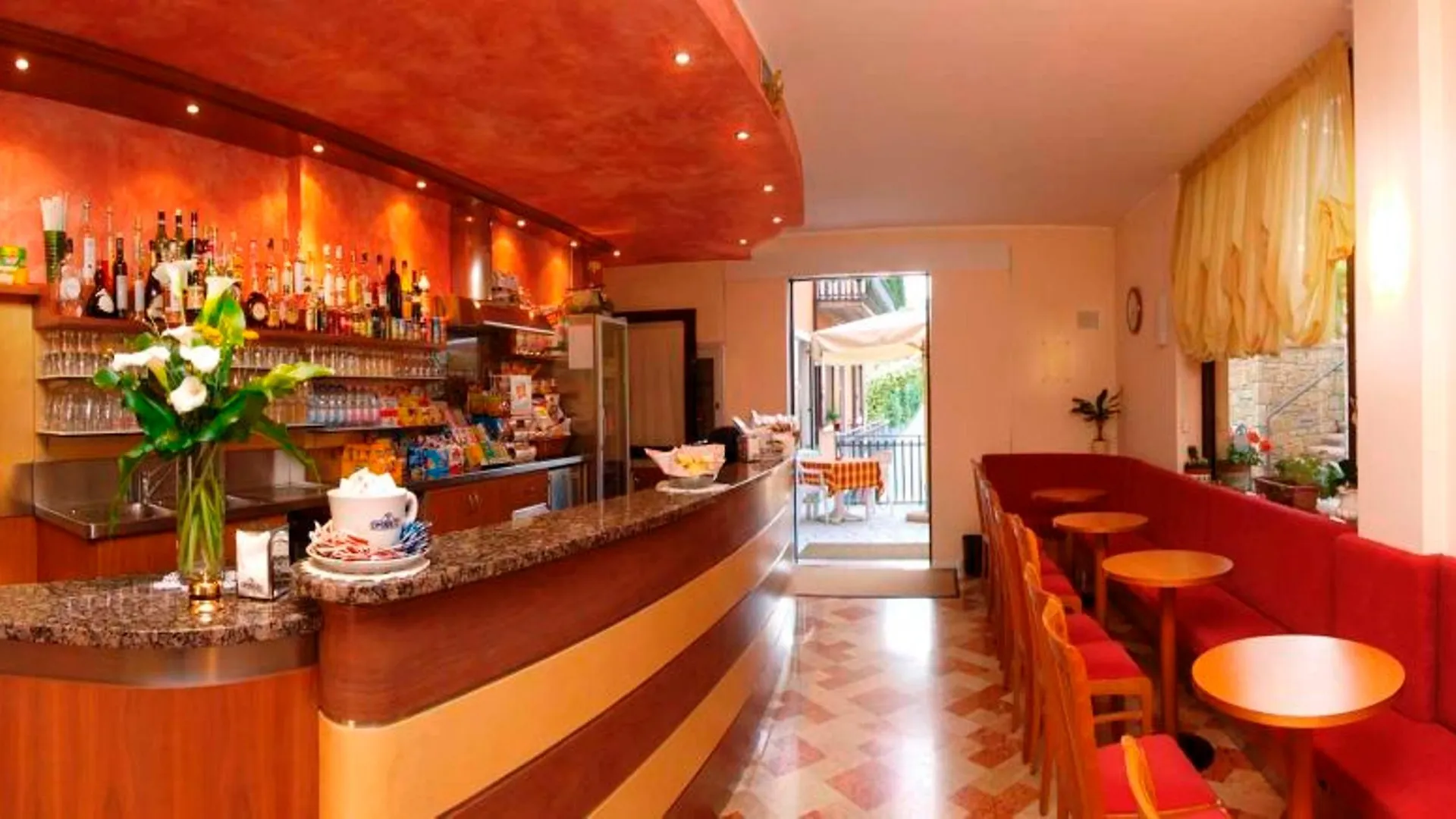 Hotel Garda Family House Castelletto Di Brenzone